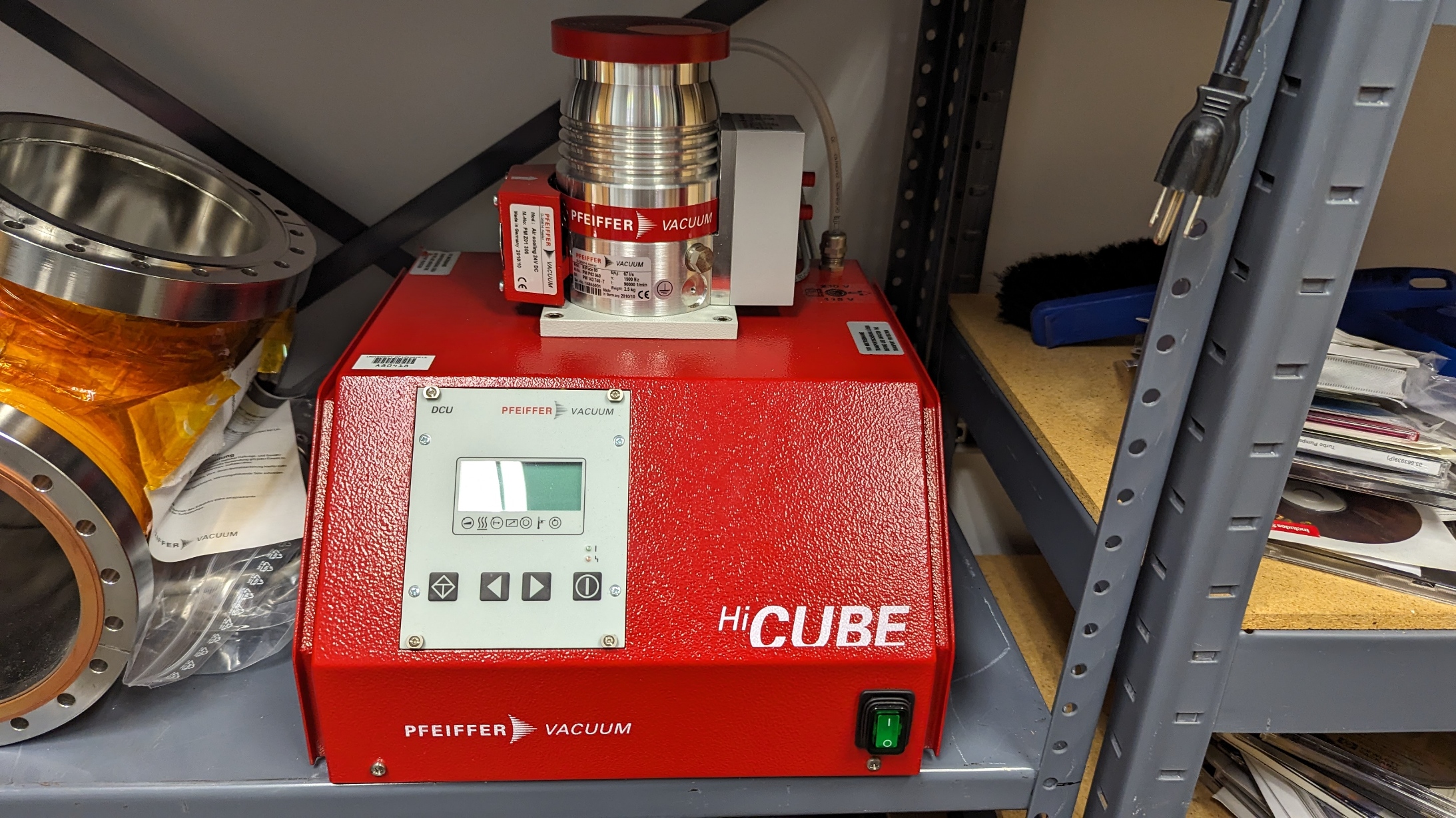HiCube Vacuum