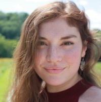 headshot of vanessa streble